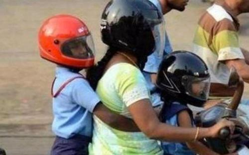 ഇരുചക്ര വാഹനത്തിലെ യാത്ര; കുട്ടികൾക്ക് ഇളവില്ലെന്ന് കേന്ദ്രം ഇരുചക്ര വാഹനത്തിലെ യാത്ര; കുട്ടികൾക്ക് ഇളവില്ലെന്ന് കേന്ദ്രം