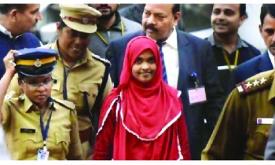 അച്ഛൻ ചെക്കൻ മണ്ണാങ്കട്ട... അച്ഛൻ ചെക്കൻ മണ്ണാങ്കട്ട...