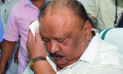 എന്തിനാടാ ചക്കരെ... എന്തിനാടാ ചക്കരെ...