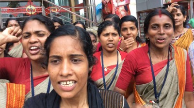 അവരൊന്ന് ഇരുന്നോട്ടെ അവരൊന്ന് ഇരുന്നോട്ടെ