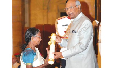 പത്മശ്രീ നിറവിൽ വനമുത്തശ്ശി പത്മശ്രീ നിറവിൽ വനമുത്തശ്ശി