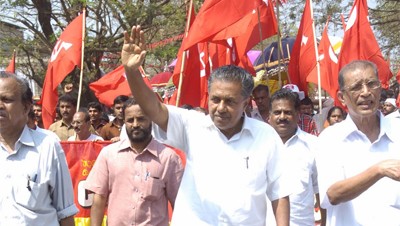 നവ കേരള സൃഷ്ടിക്കായി കേരളം കാത്തിരിക്കുന്നു നവ കേരള സൃഷ്ടിക്കായി കേരളം കാത്തിരിക്കുന്നു