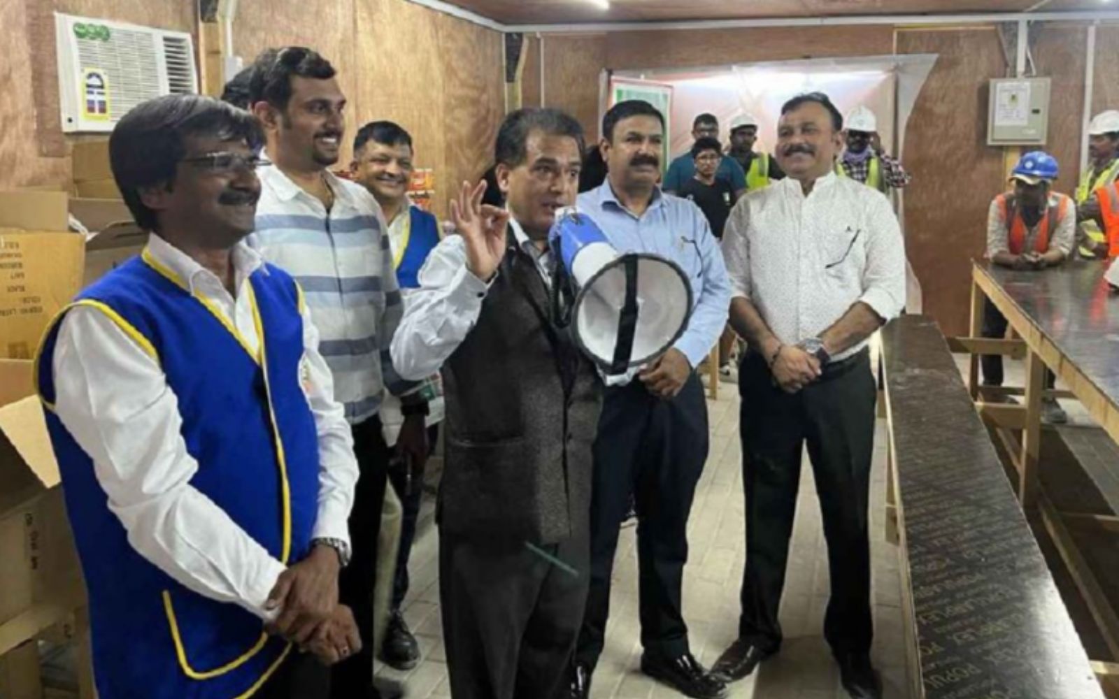 article-image