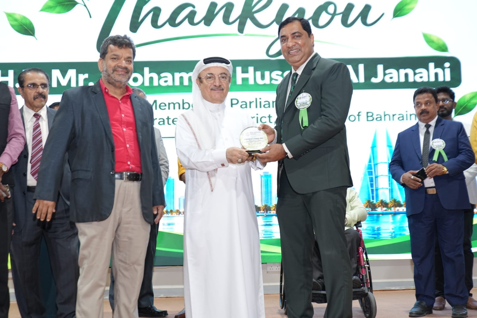 article-image