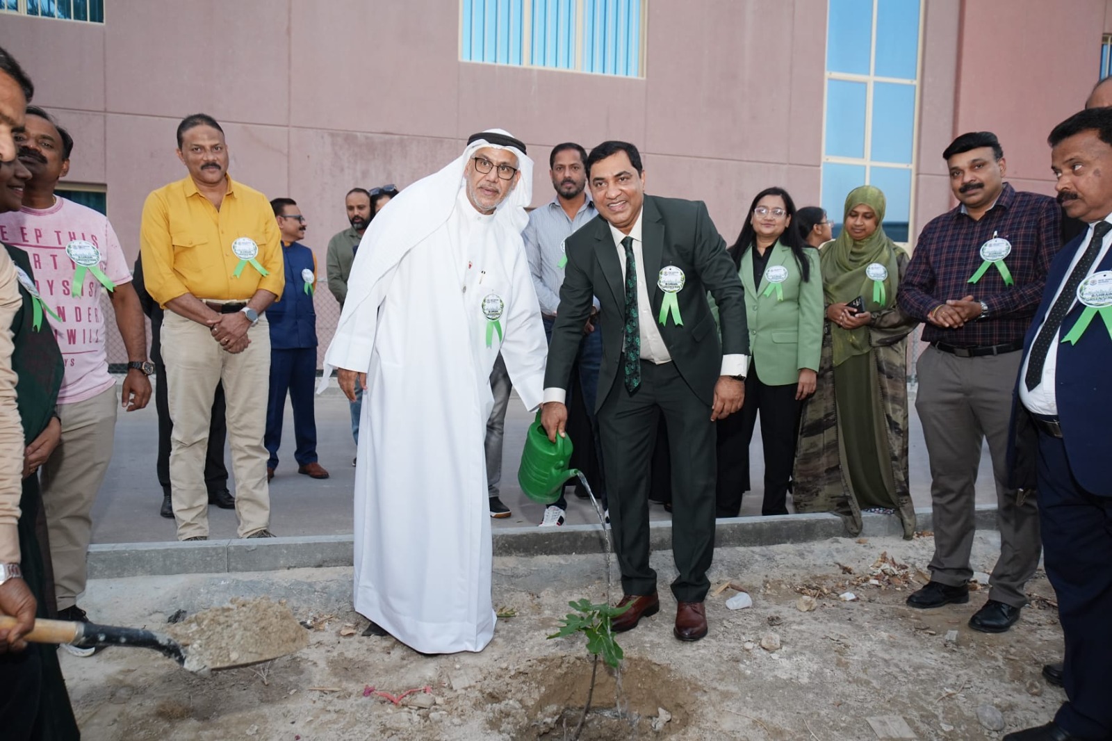 article-image