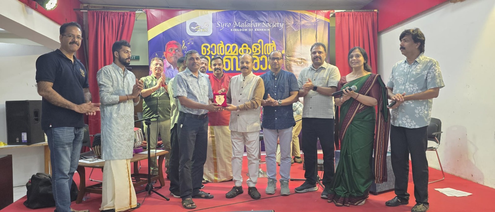 article-image