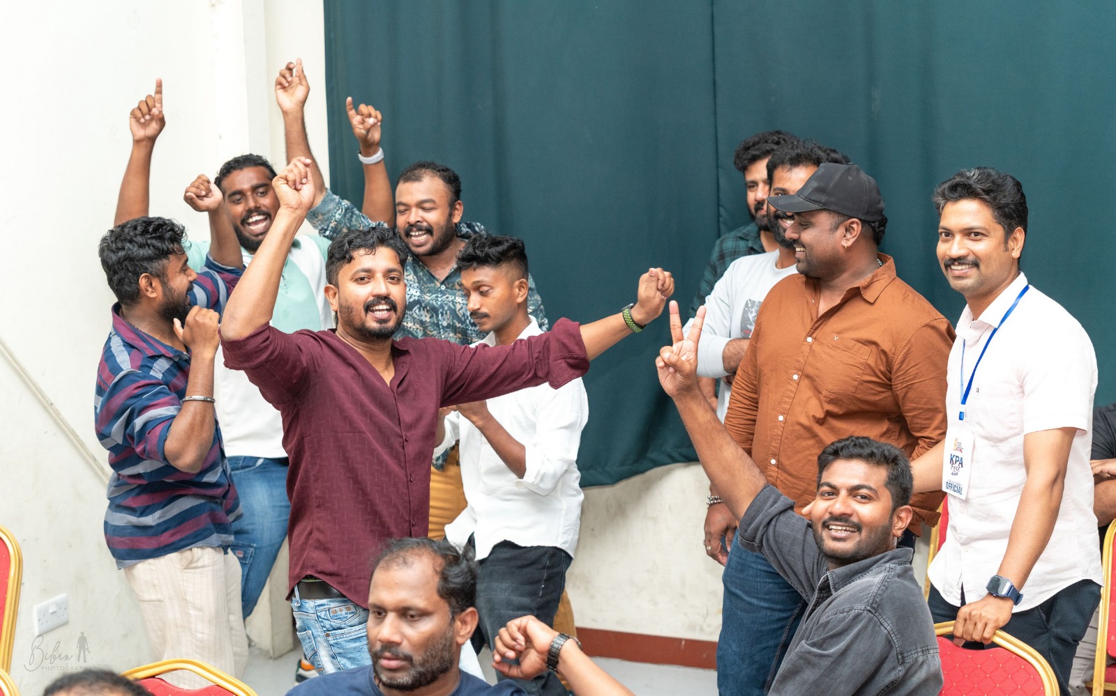 article-image