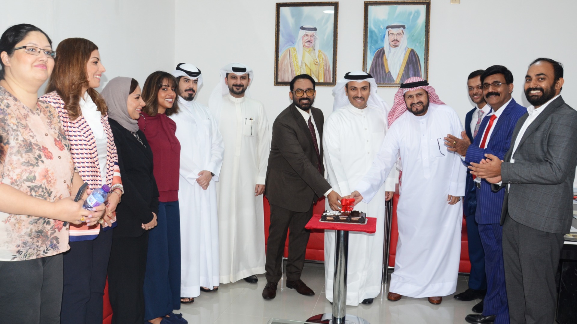 article-image