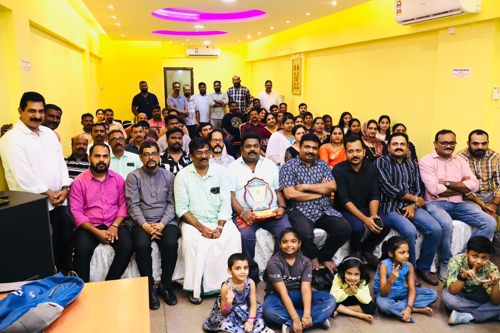 article-image