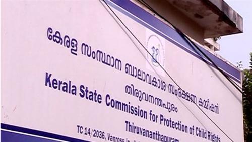 എട്ടാം ക്ലാസുകാരിക്ക് ബഹ്‌റൈനിൽ തുടര്‍ പഠനത്തിന് പിതാവ് എൻ.ഒ.സി നൽകണം; ബാലാവകാശ കമ്മീഷന്‍