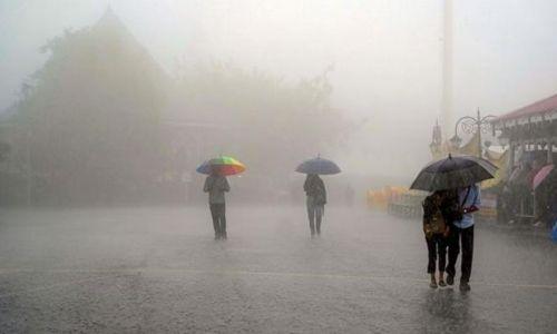 അതിശക്തമായ മഴയ്ക്ക് സാധ്യത; രണ്ടു ജില്ലകളിൽ റെഡ് അലർട്ട്, എട്ടിടത്ത് ഓറഞ്ച് അലർട്ട് അതിശക്തമായ മഴയ്ക്ക് സാധ്യത; രണ്ടു ജില്ലകളിൽ റെഡ് അലർട്ട്, എട്ടിടത്ത് ഓറഞ്ച് അലർട്ട്