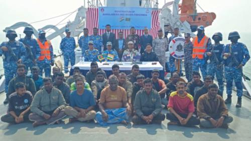 തടവിലാക്കപ്പെട്ട മത്സ്യത്തൊഴിലാളികളെ പരസ്പരം വിട്ടയച്ച് ഇന്ത്യയും ബംഗ്ലാദേശും
