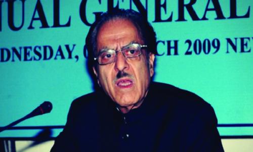 സ്വതന്ത്ര കാ­ശ്‌മീർ വാ­ദവു­മാ­യി­ കോ­ൺ­ഗ്രസ് നേ­താ­വ്