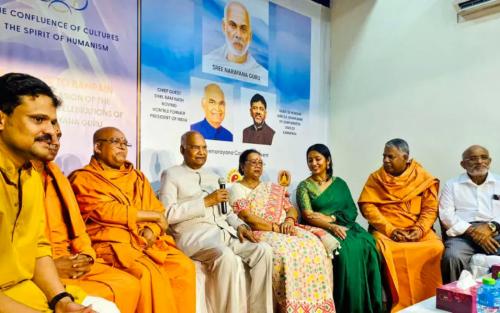 ബഹ്റൈനിലെ പ്രവാസി ഇന്ത്യക്കാർ ഇന്ത്യൻ സംസ്കാരത്തിന്റെ അംബാസഡർമാരായി പ്രവർത്തിക്കുന്നതിൽ അഭിമാനം; രാംനാഥ് കോവിന്ദ് ബഹ്റൈനിലെ പ്രവാസി ഇന്ത്യക്കാർ ഇന്ത്യൻ സംസ്കാരത്തിന്റെ അംബാസഡർമാരായി പ്രവർത്തിക്കുന്നതിൽ അഭിമാനം; രാംനാഥ് കോവിന്ദ്