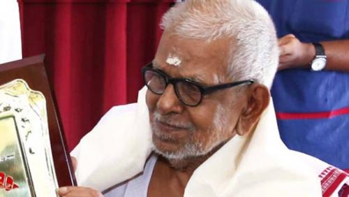 അക്കിത്തം അച്യുതൻ നമ്പൂതിരിക്ക് ജ്ഞാനപീഠം പുരസ്കാരം 