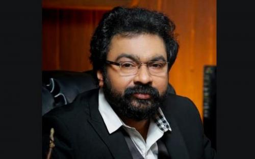 കെ.സുധാകരൻ്റെ പേര് പറയാൻ ഡിവൈഎസ്പി ഭീഷണിപ്പെടുത്തി’; മോൻസൺ കോടതിയിൽ