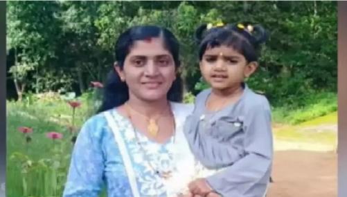 ഗർഭഛിദ്രത്തിന് നിർബന്ധിച്ചതോടെയാണ് ദർശന ആത്മഹത്യ ചെയ്തതെന്ന് മാതാപിതാക്കൾ ഗർഭഛിദ്രത്തിന് നിർബന്ധിച്ചതോടെയാണ് ദർശന ആത്മഹത്യ ചെയ്തതെന്ന് മാതാപിതാക്കൾ