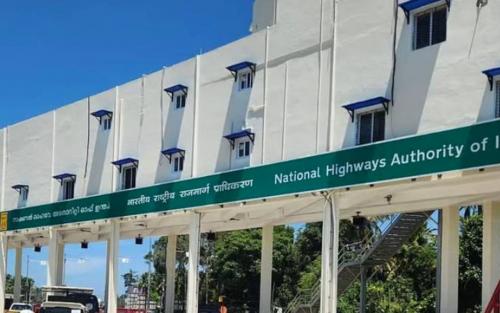 നാട്ടികയിൽ ടോൾ പിരിവ് താത്കാലികമായി നിർത്തിവെച്ചു; വിദഗ്ധ സംഘം പരിശോധന നടത്തും