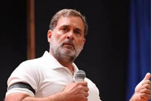 നീറ്റ് ചോദ്യപേപ്പർ ചോർച്ച: കേന്ദ്ര സർക്കാറിനെതിരെ രൂക്ഷവിമർശനവുമായി രാഹുൽ ഗാന്ധി