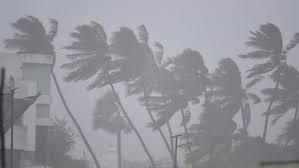 തിരുവനന്തപുരം ജില്ലയിൽ കനത്ത കാറ്റും മഴയും തിരുവനന്തപുരം ജില്ലയിൽ കനത്ത കാറ്റും മഴയും