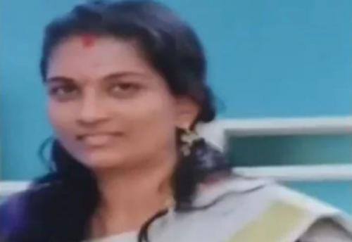 മാന്നാറിൽ യുവതിയെ തട്ടിക്കൊണ്ട് പോയ കേസ്: പ്രധാന പ്രതി പിടിയിൽ മാന്നാറിൽ യുവതിയെ തട്ടിക്കൊണ്ട് പോയ കേസ്: പ്രധാന പ്രതി പിടിയിൽ