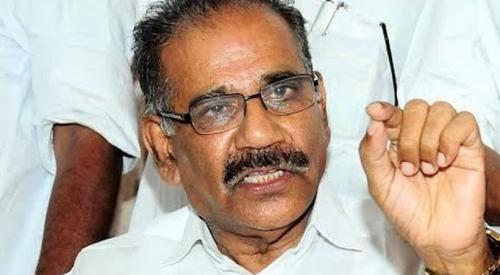 പിൻസീറ്റ് ഹെൽമെറ്റ് പരിശോധന കർശനമാക്കുമെന്ന് ഗതാഗതമന്ത്രി