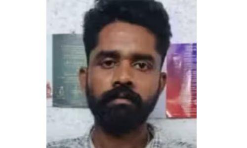 പാലക്കാട് വീട്ടമ്മ ജീവനൊടുക്കിയ സംഭവത്തില് സോഷ്യൽ മീഡിയ സുഹൃത്ത് അറസ്റ്റില് പാലക്കാട് വീട്ടമ്മ ജീവനൊടുക്കിയ സംഭവത്തില് സോഷ്യൽ മീഡിയ സുഹൃത്ത് അറസ്റ്റില്