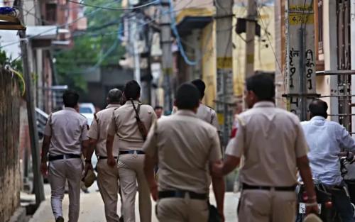 പാകിസ്താന്റെ 'ഹണിട്രാപിൽ' പെട്ട് രഹസ്യ വിവരങ്ങൾ ചോർത്തി: വ്യോമസേനാ വിങ് കമാൻഡർ അറസ്റ്റിൽ