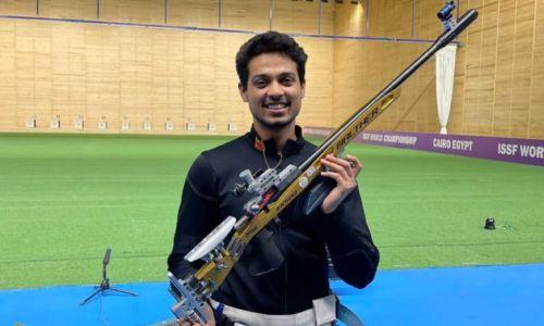 പാരിസ് ഒളിംപിക്സ്; ഷൂട്ടിംഗിൽ വെങ്കലം സ്വന്തമാക്കി ഇന്ത്യയുടെ സ്വപ്നിൽ കുസാലെ പാരിസ് ഒളിംപിക്സ്; ഷൂട്ടിംഗിൽ വെങ്കലം സ്വന്തമാക്കി ഇന്ത്യയുടെ സ്വപ്നിൽ കുസാലെ