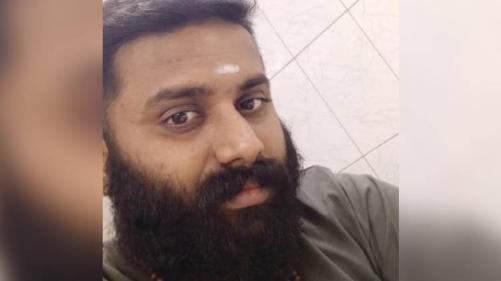 ലോക്ക് ഡൗണിൽ ജോലി നഷ്ടപ്പെട്ടു; മലയാളി യുവാവ് ഡൽഹിയിൽ ആത്മഹത്യ ചെയ്തു ലോക്ക് ഡൗണിൽ ജോലി നഷ്ടപ്പെട്ടു; മലയാളി യുവാവ് ഡൽഹിയിൽ ആത്മഹത്യ ചെയ്തു