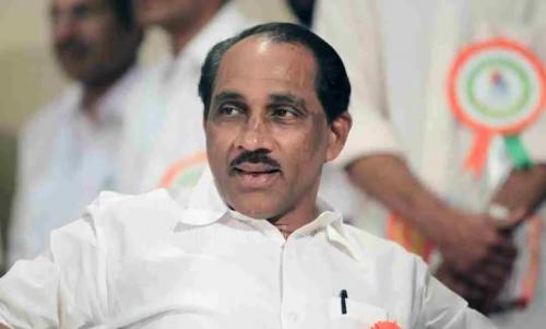 രാഹുൽ കേസിൽ വഴിത്തിരിവ്; എം.എൽ.എയെ കാണാൻ അതിജീവിത സമയം ചോദിച്ചെന്ന് ഫെനി നൈനാൻ, ചാറ്റുകൾ പുറത്ത്