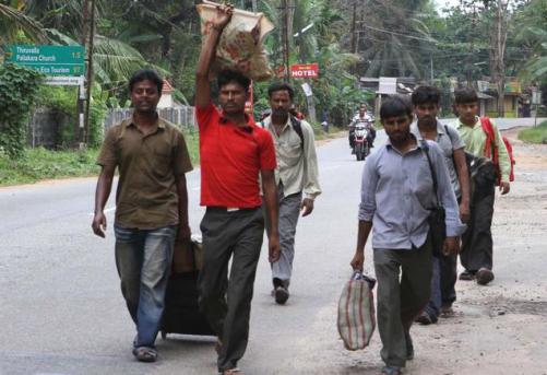 അതിഥി തൊഴിലാളികൾക്ക് മടങ്ങാൻ പ്രത്യേക ട്രെയിൻ: കേരളത്തിന്റെ ആവശ്യം കേന്ദ്രം തള്ളി അതിഥി തൊഴിലാളികൾക്ക് മടങ്ങാൻ പ്രത്യേക ട്രെയിൻ: കേരളത്തിന്റെ ആവശ്യം കേന്ദ്രം തള്ളി