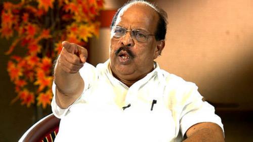അർബുദ രോഗിയെ ബുദ്ധിമുട്ടിച്ച സബ് രജിസ്ട്രാർക്ക് സസ്പെൻഷൻ: പിരിച്ചുവിടാൻ നിർദ്ദേശം നൽകി മന്ത്രി അർബുദ രോഗിയെ ബുദ്ധിമുട്ടിച്ച സബ് രജിസ്ട്രാർക്ക് സസ്പെൻഷൻ: പിരിച്ചുവിടാൻ നിർദ്ദേശം നൽകി മന്ത്രി