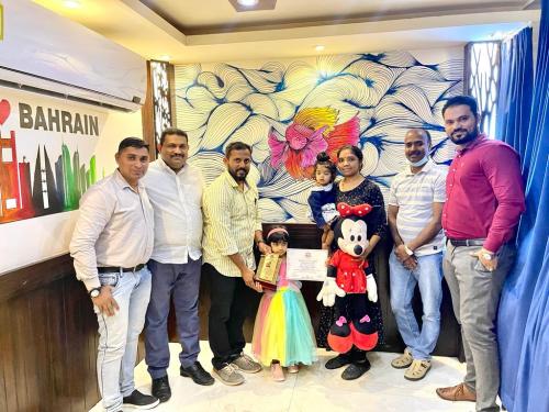 ആദ്യ ലക്ഷ്മി സുഭാഷിനെ ഇന്ത്യൻ സോഷ്യൽ ഫോറം ആദരിച്ചു ആദ്യ ലക്ഷ്മി സുഭാഷിനെ ഇന്ത്യൻ സോഷ്യൽ ഫോറം ആദരിച്ചു