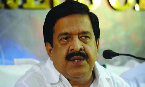 മെ­ഡി­ക്കൽ കോ­ഴ : സു­പ്രീംകോ­ടതി­യുടെ മേ­ൽ‍നോ­ട്ടത്തിൽ‍ അന്വേ­ഷി­ക്കണമെ­ന്ന് ചെ­ന്നി­ത്തല