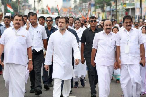 ഭാരത് ജോഡോ യാത്ര ഇന്ന് കൊല്ലത്ത് ഭാരത് ജോഡോ യാത്ര ഇന്ന് കൊല്ലത്ത്