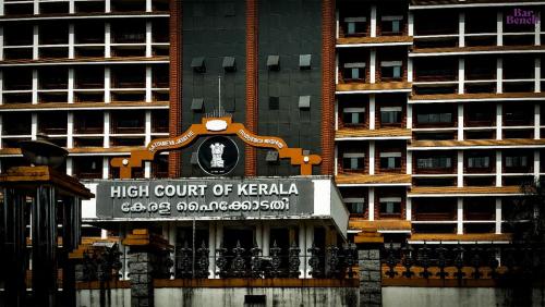 നടിയെ ആക്രമിച്ച കേസ്; പ്രോസിക്യൂഷൻ നിലപാട് ചോദ്യം ചെയ്ത് ഹൈക്കോടതി നടിയെ ആക്രമിച്ച കേസ്; പ്രോസിക്യൂഷൻ നിലപാട് ചോദ്യം ചെയ്ത് ഹൈക്കോടതി