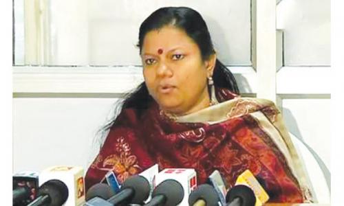 സ്വന്തം രക്തസാ­ക്ഷി­കളെ­ സൃ­ഷ്ടി­ക്കു­ന്നതി­ന് പി­ന്നിൽ‍ സി­.പി­.എം : ബി­ന്ദു­കൃ­ഷ്ണ