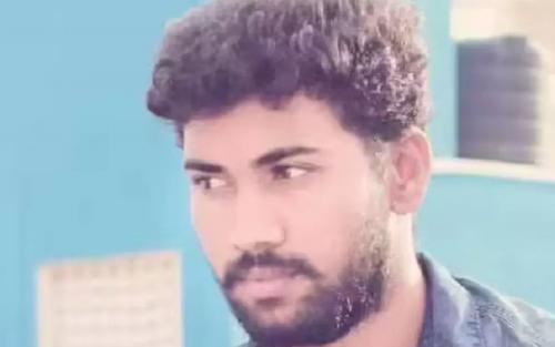 നടനും സഹസംവിധായകനുമായ ശരണ്രാജ് വാഹനാപകടത്തില് മരിച്ചു നടനും സഹസംവിധായകനുമായ ശരണ്രാജ് വാഹനാപകടത്തില് മരിച്ചു