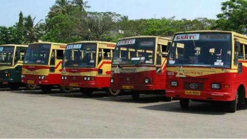 എംഎൽഎമാർക്കും എംപിമാർക്കും എന്തിനാണ് സൗജന്യ കെഎസ്ആർടിസി യാത്രയെന്ന് ഹൈക്കോടതി എംഎൽഎമാർക്കും എംപിമാർക്കും എന്തിനാണ് സൗജന്യ കെഎസ്ആർടിസി യാത്രയെന്ന് ഹൈക്കോടതി