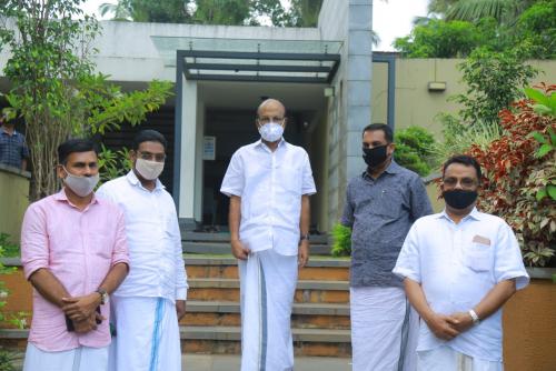യാത്രാ പ്രശ്നത്തിൽ ഇടപ്പെട്ട് ബഹ്റൈൻ കെ.എം.സി.സി യാത്രാ പ്രശ്നത്തിൽ ഇടപ്പെട്ട് ബഹ്റൈൻ കെ.എം.സി.സി