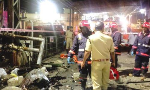 കിൻഫ്ര പാർക്കിലെ നിറ്റ ജലാറ്റിൻ പൊട്ടിത്തെറി: 2 പേർ ഗുരുതരാവസ്ഥയിൽ; പ്ലാന്റിൽ പോലീസ് പരിശോധന കിൻഫ്ര പാർക്കിലെ നിറ്റ ജലാറ്റിൻ പൊട്ടിത്തെറി: 2 പേർ ഗുരുതരാവസ്ഥയിൽ; പ്ലാന്റിൽ പോലീസ് പരിശോധന