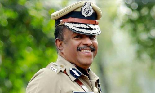 എഡിജിപിയെ മാറ്റില്ല; പൂരം കലക്കലില് മൂന്ന് തലത്തില് അന്വേഷണം പ്രഖ്യാപിച്ച് മന്ത്രിസഭാ യോഗം എഡിജിപിയെ മാറ്റില്ല; പൂരം കലക്കലില് മൂന്ന് തലത്തില് അന്വേഷണം പ്രഖ്യാപിച്ച് മന്ത്രിസഭാ യോഗം