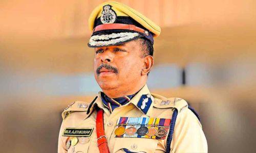 അജിത് കുമാറിനെ ക്രമസമാധാന ചുമതലയില് നിന്ന് മാറ്റിയേക്കും അജിത് കുമാറിനെ ക്രമസമാധാന ചുമതലയില് നിന്ന് മാറ്റിയേക്കും