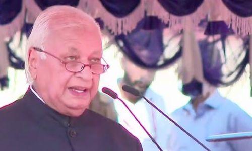 റിപ്പബ്ളിക് ദിനം; കേന്ദ്രത്തിന് പ്രശംസയും കേരളത്തിനു വിമർശനവുമായി ഗവർണർ റിപ്പബ്ളിക് ദിനം; കേന്ദ്രത്തിന് പ്രശംസയും കേരളത്തിനു വിമർശനവുമായി ഗവർണർ