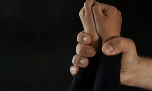 യുപിയിൽ മൂന്നു വയസുകാരന്റെ തലയില്ലാത്ത മൃതദേഹം; നരബലിയെന്ന് സംശയം യുപിയിൽ മൂന്നു വയസുകാരന്റെ തലയില്ലാത്ത മൃതദേഹം; നരബലിയെന്ന് സംശയം