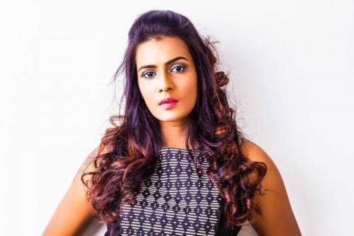 ദളിത് വിരുദ്ധ പരാമർ‍ശം; നടിയും മോഡലുമായ മീര മിഥുൻ അറസ്റ്റിൽ