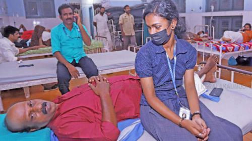 അച്ഛനും മകൾക്കുമെതിരെ കെഎസ്ആർടിസി ജീവനക്കാർ നടത്തിയ അക്രമത്തിൽ പൊതുസമൂഹത്തോട് മാപ്പു പറഞ്ഞ്് കെഎസ്ആർടിസി സി.എം.ഡി അച്ഛനും മകൾക്കുമെതിരെ കെഎസ്ആർടിസി ജീവനക്കാർ നടത്തിയ അക്രമത്തിൽ പൊതുസമൂഹത്തോട് മാപ്പു പറഞ്ഞ്് കെഎസ്ആർടിസി സി.എം.ഡി
