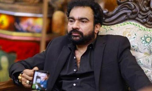 മോൻസനുമായി ഉന്നത പൊലീസ് ഉദ്യോഗസ്ഥർക്ക് സാമ്പത്തിക ഇടപാട് കണ്ടെത്തി അന്വേഷണ സംഘം മോൻസനുമായി ഉന്നത പൊലീസ് ഉദ്യോഗസ്ഥർക്ക് സാമ്പത്തിക ഇടപാട് കണ്ടെത്തി അന്വേഷണ സംഘം