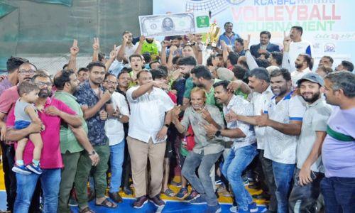 കെ.സി.എ−ബി.എഫ്.സി ഇന്റർനാഷനൽ വോളിബാൾ−23 ടൂർണമെന്റിൽ കെ.എം.സി.സി ഷിഫ അൽ ജസീറ ഹോസ്പിറ്റൽ ടീം ജേതാക്കളായി കെ.സി.എ−ബി.എഫ്.സി ഇന്റർനാഷനൽ വോളിബാൾ−23 ടൂർണമെന്റിൽ കെ.എം.സി.സി ഷിഫ അൽ ജസീറ ഹോസ്പിറ്റൽ ടീം ജേതാക്കളായി